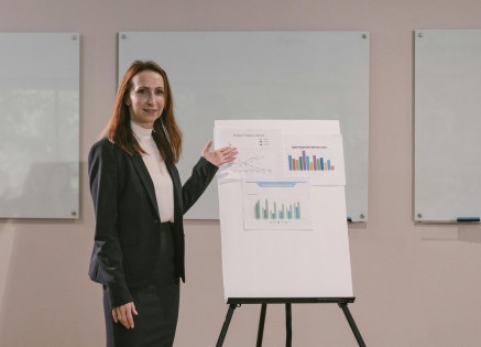 Finance Training Courses in Singapore: Unlocking Growth for Middle East Leaders
