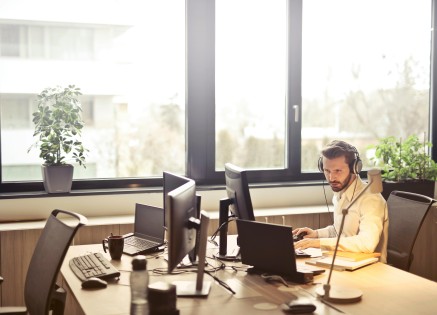 Phygital Is Not a Buzzword, It’s How Customers Think Now!