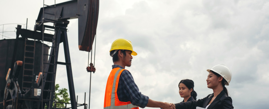 What You Should Know About The Different Types of Oil and Gas Contracts