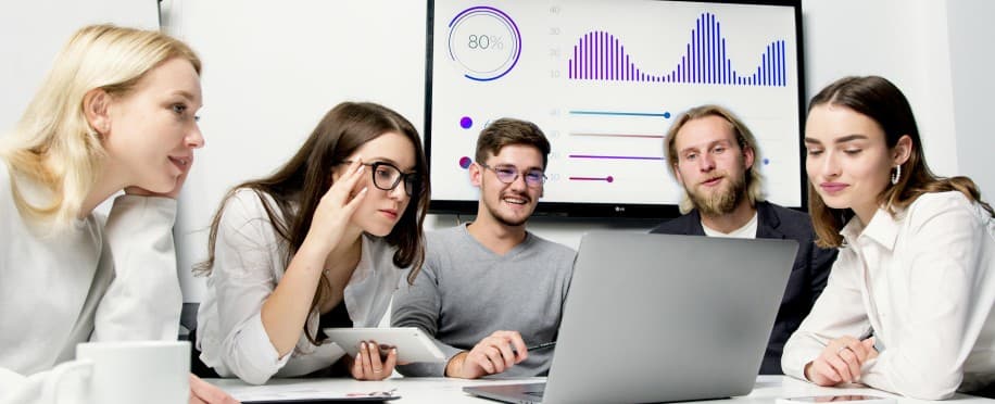 What Are the Core Project Manager Responsibilities? Find Out Here