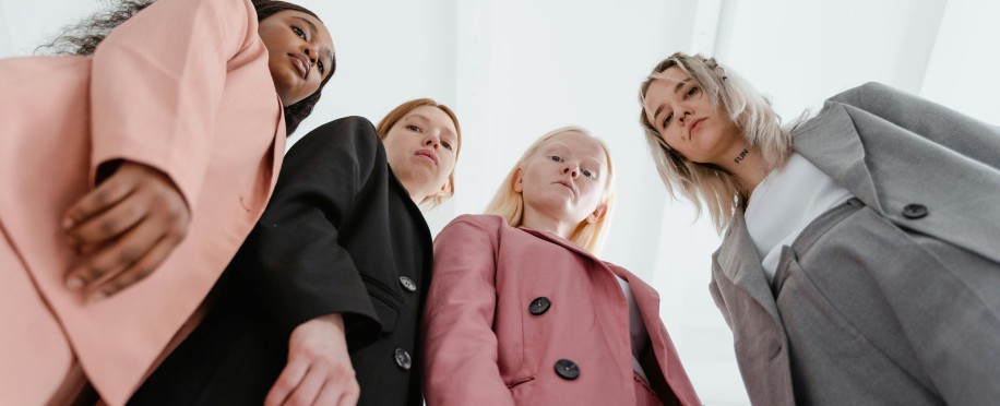 Different Types of Leadership and When to Use Each One