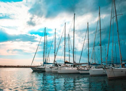 Why are Maritime Courses in London Essential for Seafaring Professionals?