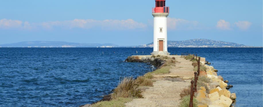 What Is Deadweight Tonnage (DWT)? A Clear Guide for Maritime Professionals