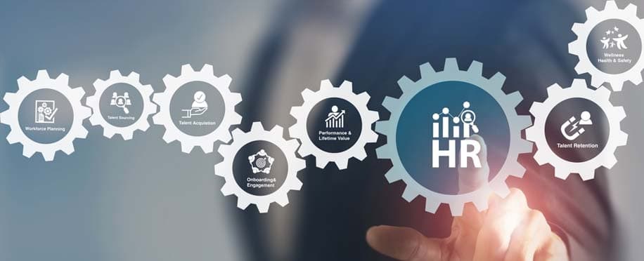 How different are short and long term goals for HR